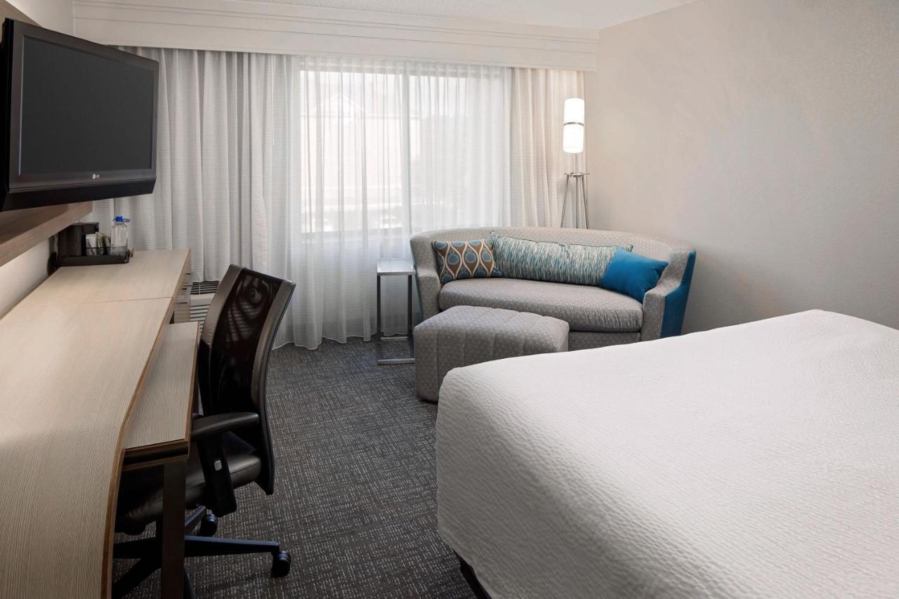 Courtyard Houston Westchase Ξενοδοχείο Εξωτερικό φωτογραφία