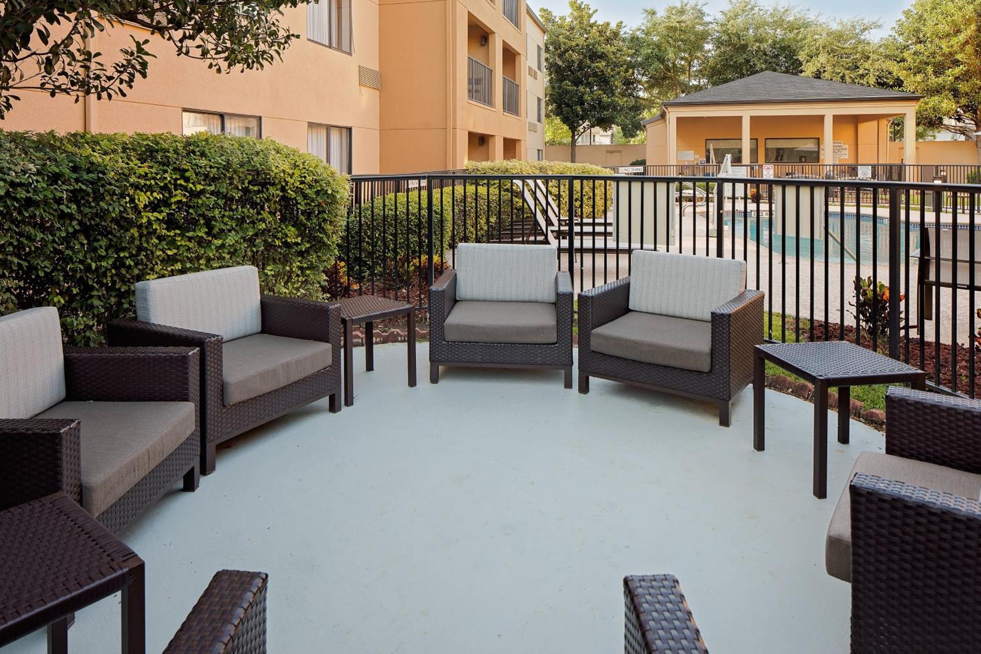 Courtyard Houston Westchase Ξενοδοχείο Εξωτερικό φωτογραφία